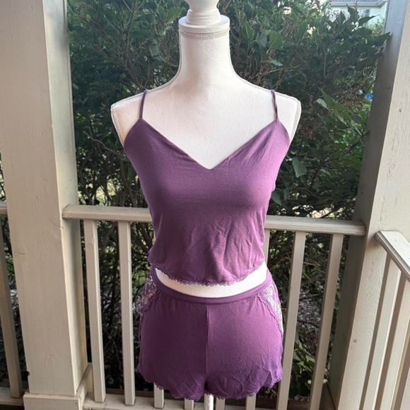 Victoria’s Secret Purple Lace Pajama Set - Picture 1 of 4